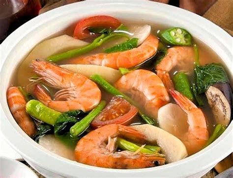  Sinigang na Hipon - Kirpeä ja Umami-täynninen meren herkku Zamboangan kaupungista!